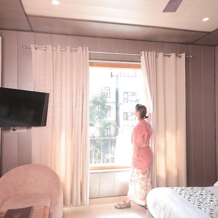 Yogved Hospitality & Resort Rishikesh Bagian luar foto