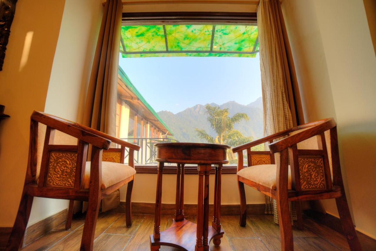 Yogved Hospitality & Resort Rishikesh Bagian luar foto