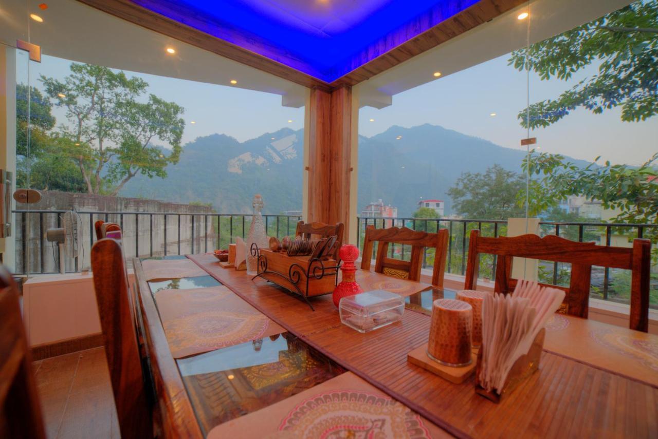Yogved Hospitality & Resort Rishikesh Bagian luar foto