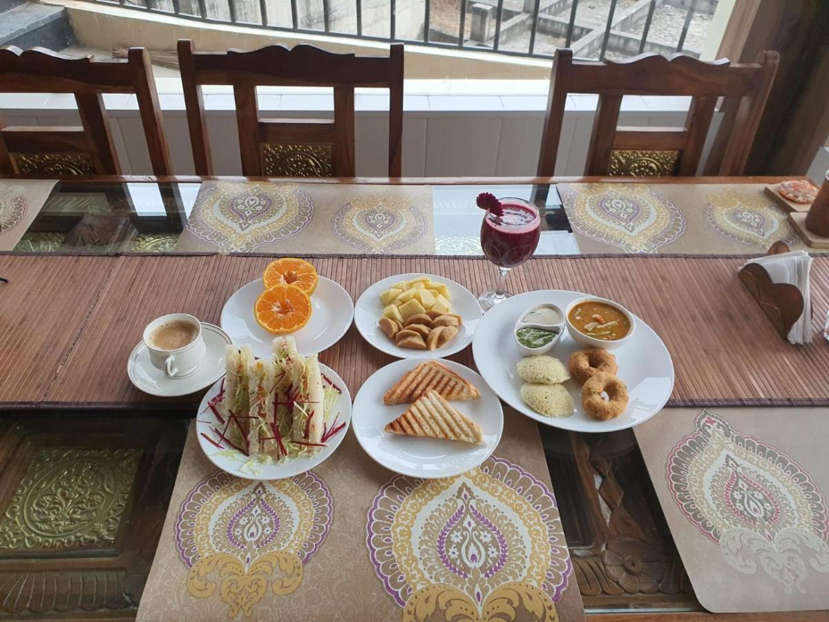 Yogved Hospitality & Resort Rishikesh Bagian luar foto