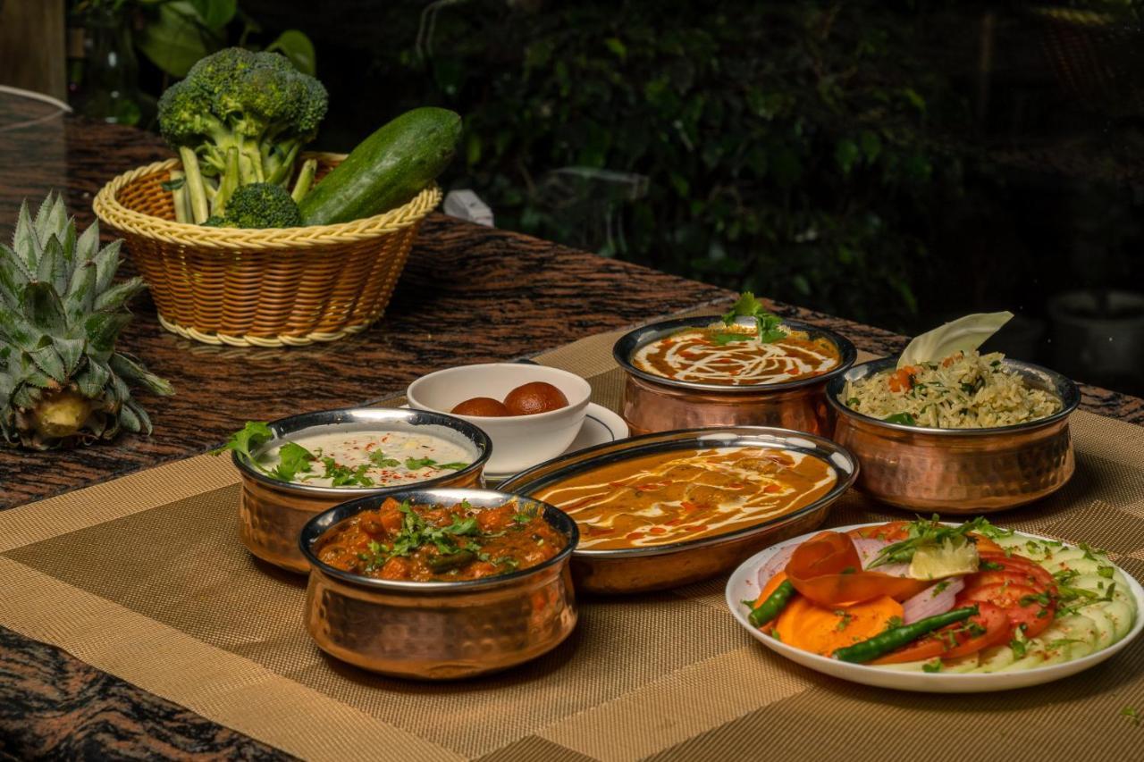 Yogved Hospitality & Resort Rishikesh Bagian luar foto