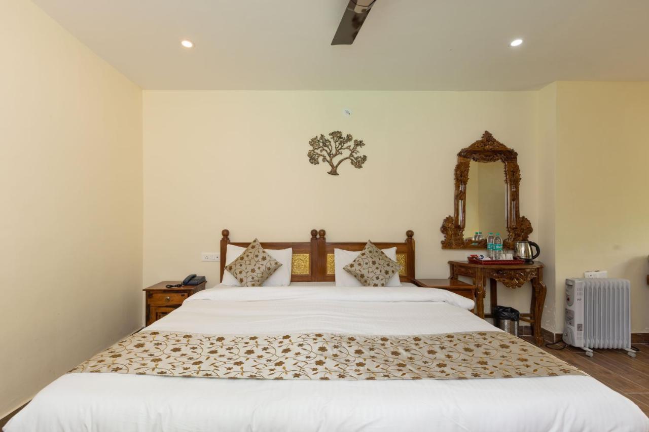 Yogved Hospitality & Resort Rishikesh Bagian luar foto